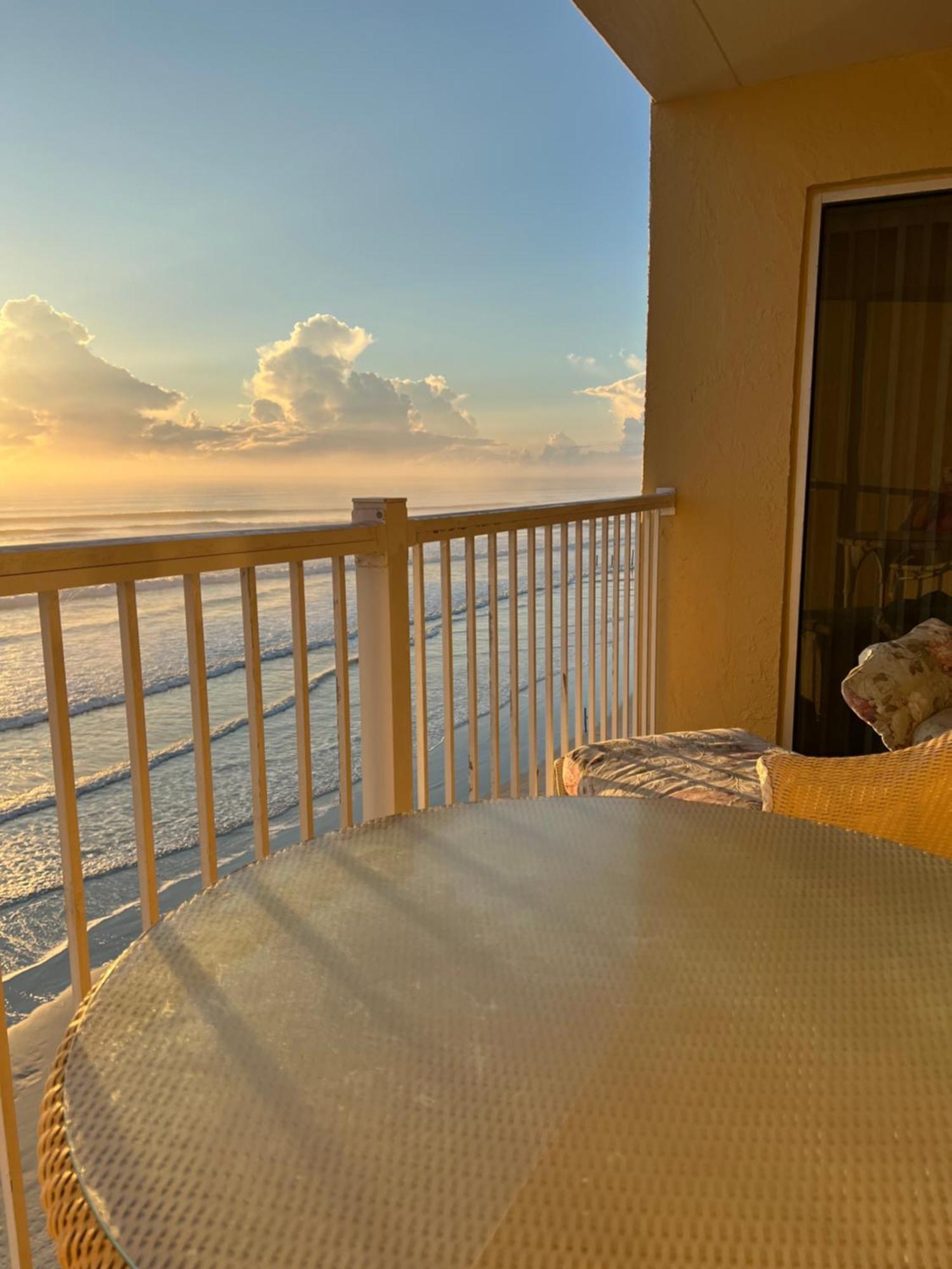 Ponce De Leon Towers Apartment New Smyrna Beach Exterior photo
